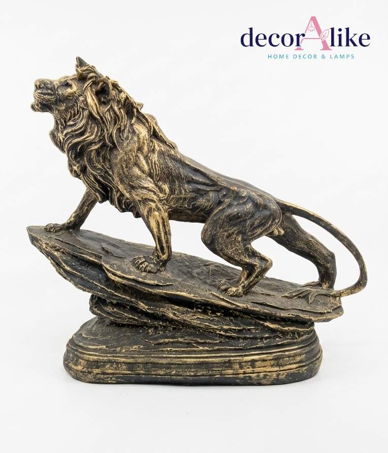 Antique bronze roaring lion sculpture on rock base – Decoralike Lahore